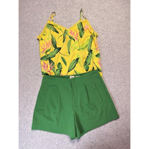 Women's A New Day Outfit Size Medium Blouse And Shorts - Picture 2 of 11